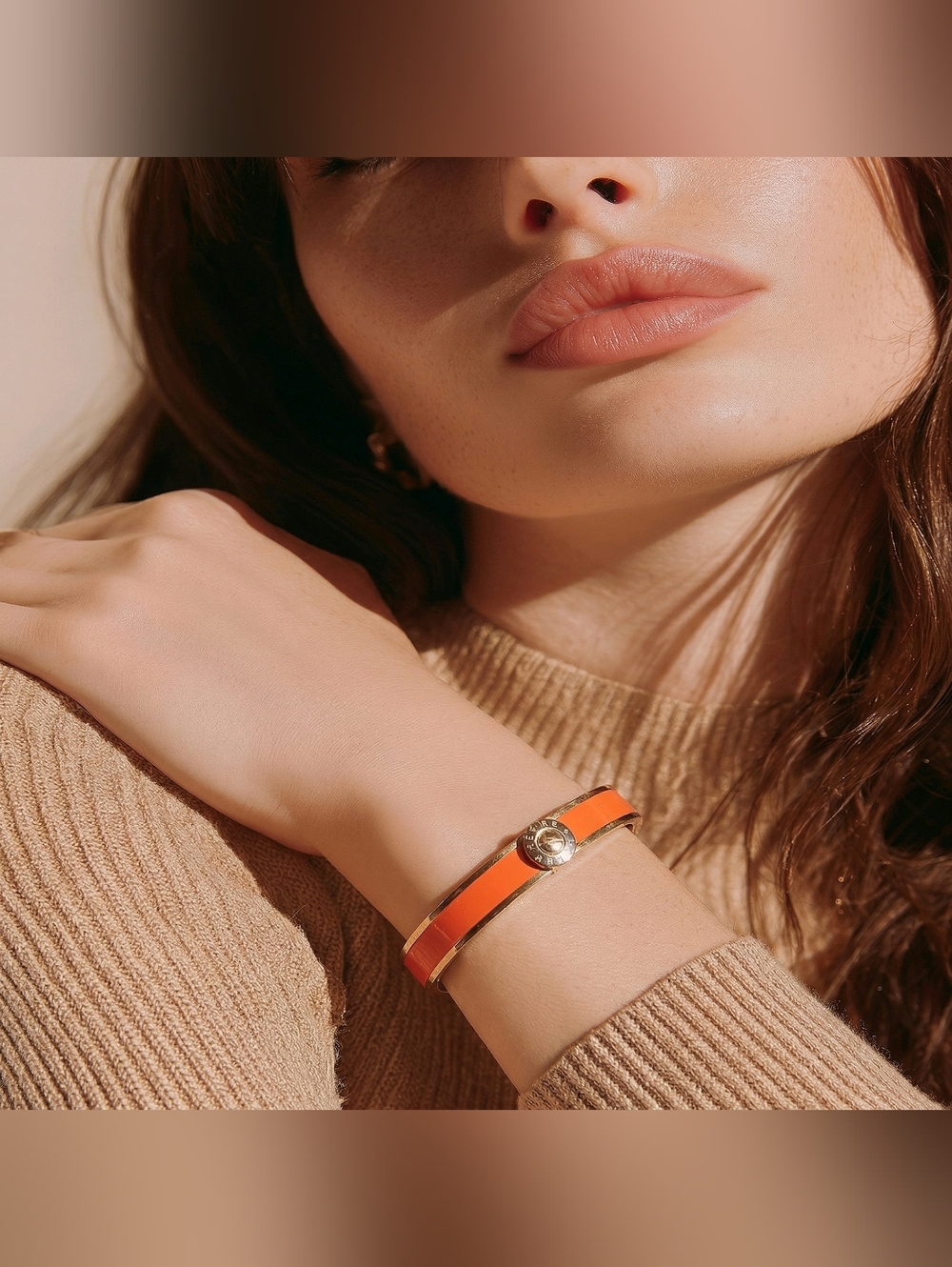 Henri Bendel Orange Hinged Bangle Bracelet NWT
